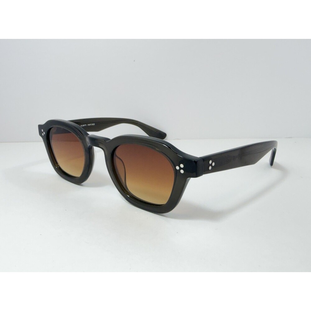 Akila Always Inspired Women's Sunglasses Smoke Frame Brown Gradient Lenses